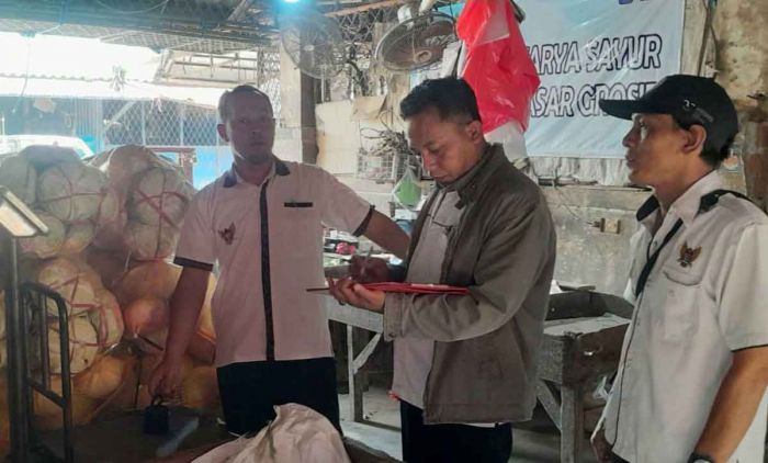 Pemkot Kediri Gencar Lakukan Pengawasan Alat UTTP di Berbagai Pasar Tradisional Jelang Ramadhan Pemkot Kediri Gencar Lakukan Pengawasan Alat UTTP di Berbagai Pasar Tradisional Jelang Ramadhan