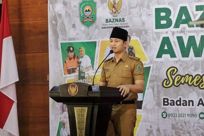 Bupati Arifin Ajak ASN Trenggalek Sisihkan Hartanya 2,5 Persen untuk Zakat Bupati Arifin Ajak ASN Trenggalek Sisihkan Hartanya 2,5 Persen untuk Zakat