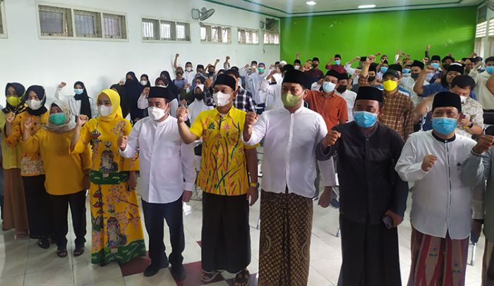 Barisan Santri Relawan Airlangga Hartarto Gelar Deklarasi Dukungan di Jombang Barisan Santri Relawan Airlangga Hartarto Gelar Deklarasi Dukungan di Jombang