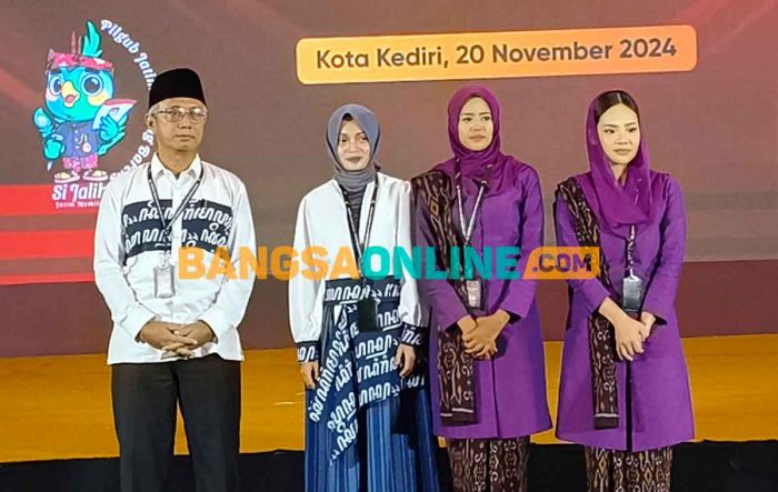 Pascadebat Pamungkas, Ketua KPU Kota Kediri Ajak Masyarakat Datang ke TPS pada 27 November 2024 Pascadebat Pamungkas, Ketua KPU Kota Kediri Ajak Masyarakat Datang ke TPS pada 27 November 2024