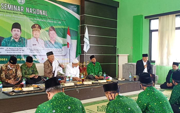 Kiai Asep Paparkan Empat Faktor Kunci Akses Menjadi Sukses Kiai Asep Paparkan Empat Faktor Kunci Akses Menjadi Sukses
