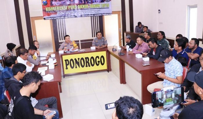 Jelang Akhir Tahun, Polres Ponorogo Sampaikan Situasi Kamtibmas Sepanjang 2019 Jelang Akhir Tahun, Polres Ponorogo Sampaikan Situasi Kamtibmas Sepanjang 2019