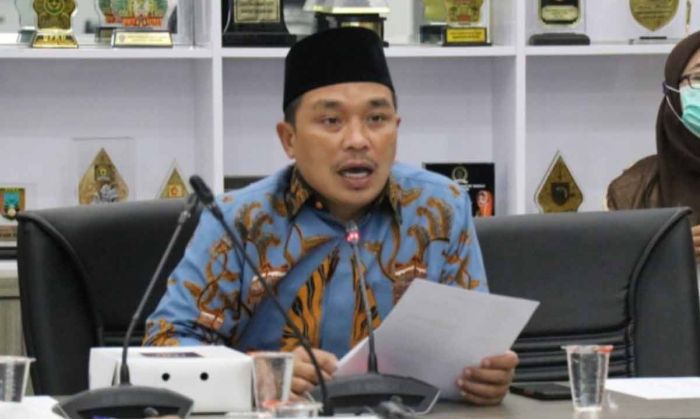 Ketua DPRD Gresik: Terkendala Fiskal APBD, Kegiatan 2023 Rp75 Miliar Dibayar Tahun Depan Ketua DPRD Gresik: Terkendala Fiskal APBD, Kegiatan 2023 Rp75 Miliar Dibayar Tahun Depan