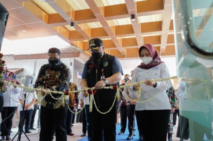 Percepat Tracing, Mas Dhito Resmikan Lab PCR dan Gedung Poliklinik RS HVA Percepat Tracing, Mas Dhito Resmikan Lab PCR dan Gedung Poliklinik RS HVA