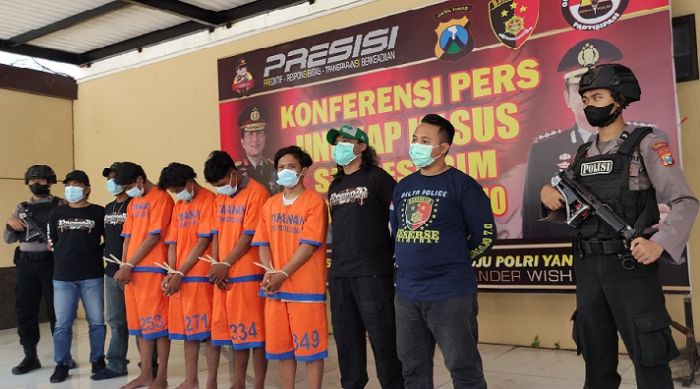 Pengeroyokan Balap Liar di Balongbendo, Polisi Amankan 4 Pelaku, 2 di Bawah Umur Pengeroyokan Balap Liar di Balongbendo, Polisi Amankan 4 Pelaku, 2 di Bawah Umur