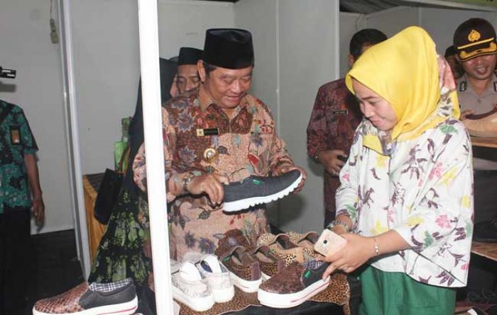 Gelar Pasar Rakyat, Disperindag Sidoarjo Siapkan 3000 Paket Sembako Murah Gelar Pasar Rakyat, Disperindag Sidoarjo Siapkan 3000 Paket Sembako Murah