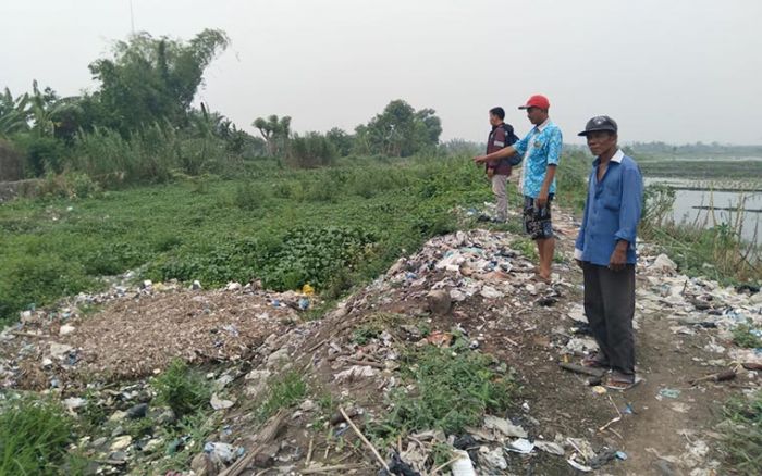 Pemasangan Pipa Tak Jamin Atasi Limbah, Kades Cangkringmalang: Akan Jadi Bom Waktu Pemasangan Pipa Tak Jamin Atasi Limbah, Kades Cangkringmalang: Akan Jadi Bom Waktu