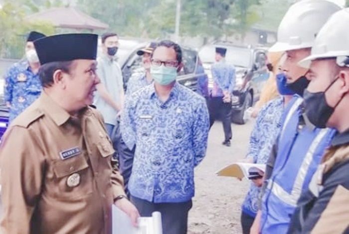Tak Bisa Rampungkan Pekerjaan, DPU BMSDA Jember Berlakukan Denda kepada 14 Rekanan Proyek Multiyears Tak Bisa Rampungkan Pekerjaan, DPU BMSDA Jember Berlakukan Denda kepada 14 Rekanan Proyek Multiyears