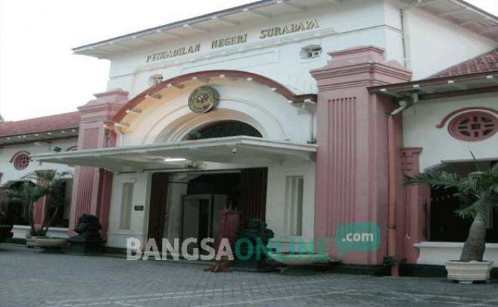 Sidang Kasus Penipuan Mall Bondowoso City, tak jadi Bangun Hypermart karena Ditipu Sidang Kasus Penipuan Mall Bondowoso City, tak jadi Bangun Hypermart karena Ditipu