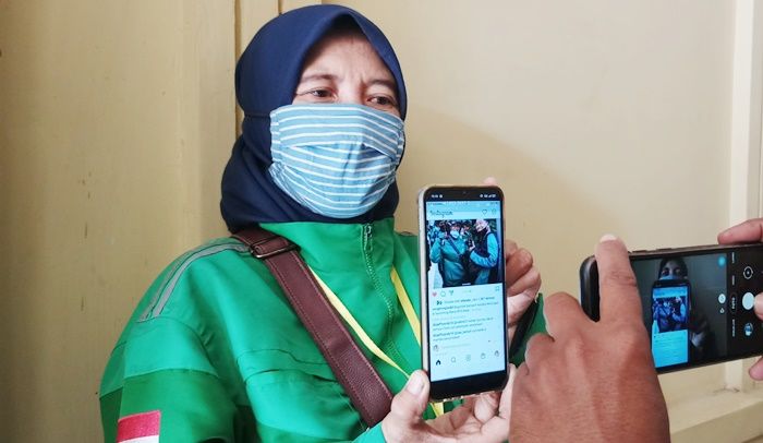 Tak Terima Dikatakan Pekerjaan Rendahan, Pengemudi Ojol di Kediri Laporkan Akun Instagram ke Polisi Tak Terima Dikatakan Pekerjaan Rendahan, Pengemudi Ojol di Kediri Laporkan Akun Instagram ke Polisi