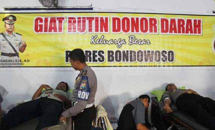 Gandeng PMI, Polres Bondowoso Gelar Donor Darah Rutin