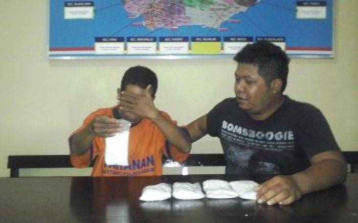 Ditangkap Polisi, Kurir Pil Koplo di Kediri Menangis