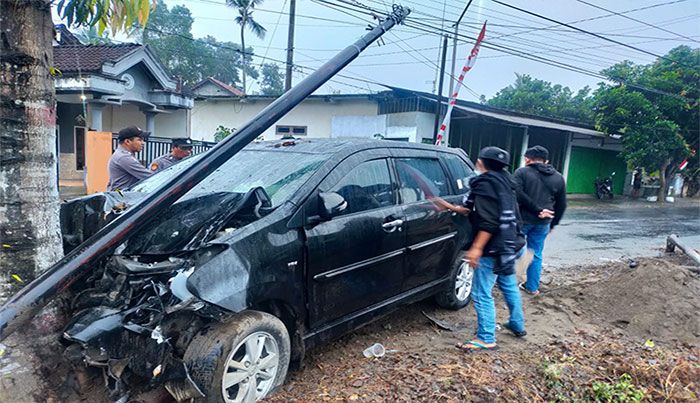 Pengemudi Kurang Konsentrasi, 2 Kecelakaan Tunggal Terjadi di Blitar Pengemudi Kurang Konsentrasi, 2 Kecelakaan Tunggal Terjadi di Blitar