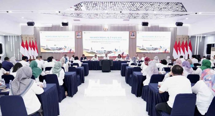 Sekjen Kementerian ATR/BPN Dorong Efisiensi dan Soliditas Biro Lewat Monev Program 2025 Sekjen Kementerian ATR/BPN Dorong Efisiensi dan Soliditas Biro Lewat Monev Program 2025