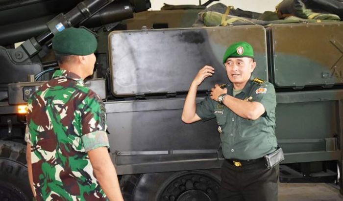 Yonarmed 12/Divif-2/Kostrad Ngawi Dikunjungi Tim Peneliti dari Seskoad