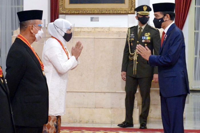 Khofifah Raih Bintang Mahaputra Utama, Inilah Terobosan dan Inovasi saat Menjabat Mensos Khofifah Raih Bintang Mahaputra Utama, Inilah Terobosan dan Inovasi saat Menjabat Mensos