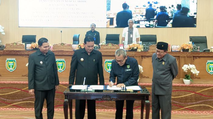 DPRD Kota Madiun Sahkan Dua Perda Baru, Fokus pada Pendidikan Inklusif dan Teknologi Informasi