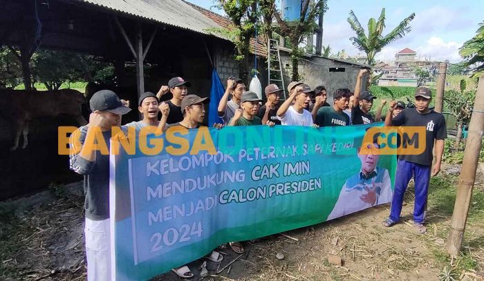 Kelompok Ternak Sapi Kediri Deklarasi Gus Muhaimin Jadi Capres 2024 Kelompok Ternak Sapi Kediri Deklarasi Gus Muhaimin Jadi Capres 2024