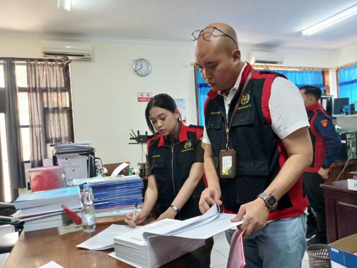 Kejari Geledah Bappeda Nganjuk, Sita 47 Dokumen Kasus Dugaan Korupsi FS Bendungan Margopatut