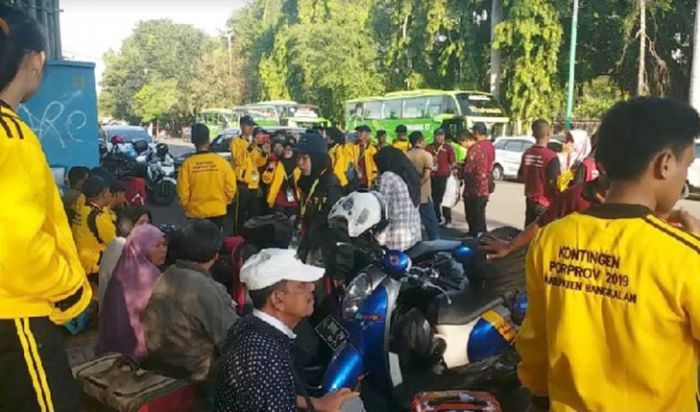 ​137 Atlet Porprov Bangkalan Dilepas, Semua Diminta Fokus Pertandingan