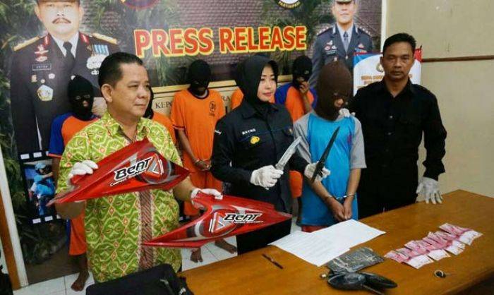 Pembunuhan Gadis di Perak Jombang, Keluarga Korban Minta Pelaku Dihukum Mati Pembunuhan Gadis di Perak Jombang, Keluarga Korban Minta Pelaku Dihukum Mati