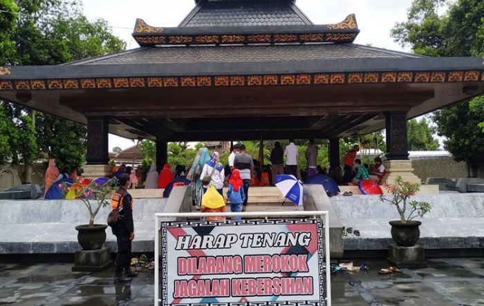 Cegah Lonjakan Covid-19, Pemkot Blitar Perketat Pengawasan di Lokasi Wisata Cegah Lonjakan Covid-19, Pemkot Blitar Perketat Pengawasan di Lokasi Wisata