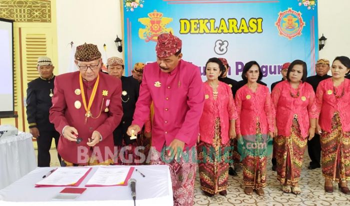 Kesultanan Bangkalan Gelar Deklarasi Pengukuhan Pengurus IKBPC