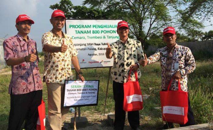 Gandeng EMCL, BLH Tuban Tanam 800 Pohon di Jalur Pantura Gandeng EMCL, BLH Tuban Tanam 800 Pohon di Jalur Pantura