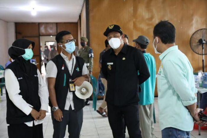 Vaksinasi di Sidoarjo Masih Rendah, Wabup Subandi Minta Warga Tidak Menunda Vaksinasi di Sidoarjo Masih Rendah, Wabup Subandi Minta Warga Tidak Menunda