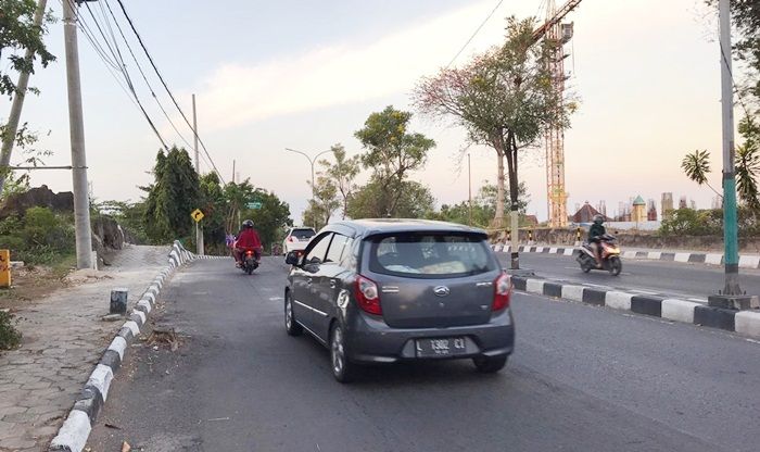 Belum Kantongi Izin, Wakil Ketua DPRD Gresik Soroti Proyek Underpass Senilai Rp 5,2 Miliar Belum Kantongi Izin, Wakil Ketua DPRD Gresik Soroti Proyek Underpass Senilai Rp 5,2 Miliar