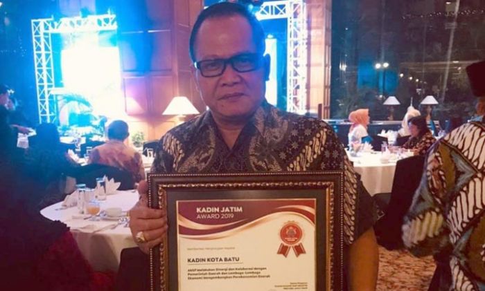 Kadin Kota Batu Terima Piagam Kadin Jatim Award 2019