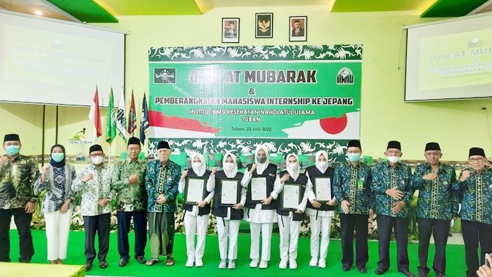 5 Mahasiswa IIKNU Tuban Magang ke Jepang