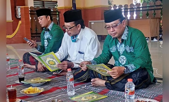 Peringati Hari Pahlawan & Berdoa Dijauhkan dari Covid, Penyuluh Agama Sarirejo Gelar Khotmil Qur Peringati Hari Pahlawan & Berdoa Dijauhkan dari Covid, Penyuluh Agama Sarirejo Gelar Khotmil Qur