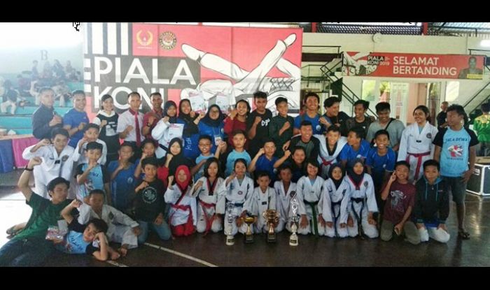 Tim Taekwondo Koarmada II Ukir Prestasi di Piala KONI Surabaya