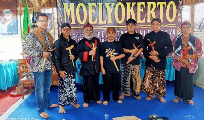 Gelar Kirab 107 Keris Pusaka, Warga Lumangsih Harap Pemkab Peduli Budaya