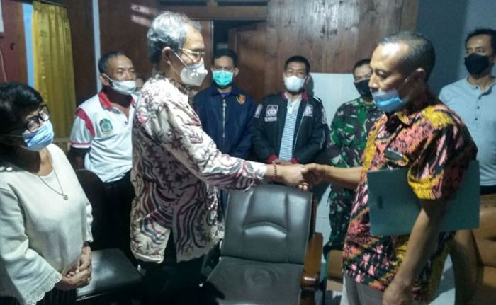 Kasus Perusakan Makam di Yosomulyo Gambiran Banyuwangi Berakhir Damai Kasus Perusakan Makam di Yosomulyo Gambiran Banyuwangi Berakhir Damai