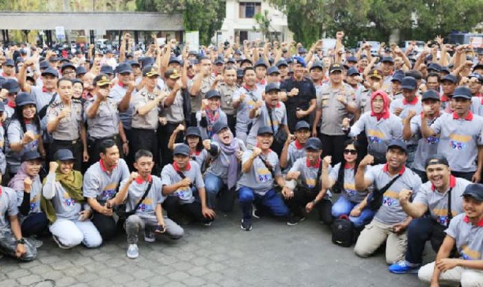 Polda Jatim Kumpulkan Ratusan Netizen di Kota Batu Polda Jatim Kumpulkan Ratusan Netizen di Kota Batu