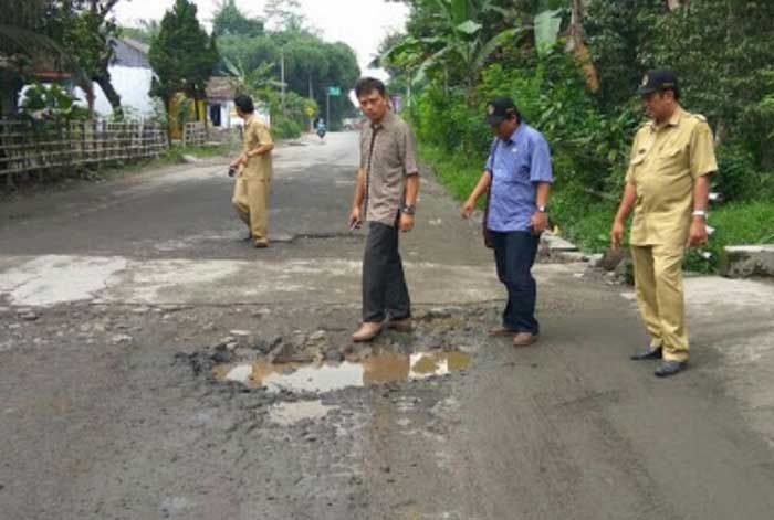 Anggaran Perbaikan Jalan di Kabupaten Blitar Dipangkas Rp 60 M