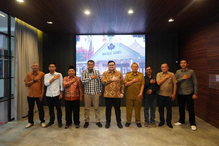 Bupati Kediri Berharap Partisipasi Masyarakat ke TPS di Pilkada 2024 Meningkat Bupati Kediri Berharap Partisipasi Masyarakat ke TPS di Pilkada 2024 Meningkat