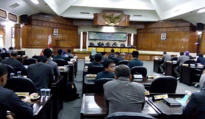 Agenda Rapat Paripurna DPRD Tuban Hari Ini Agenda Rapat Paripurna DPRD Tuban Hari Ini