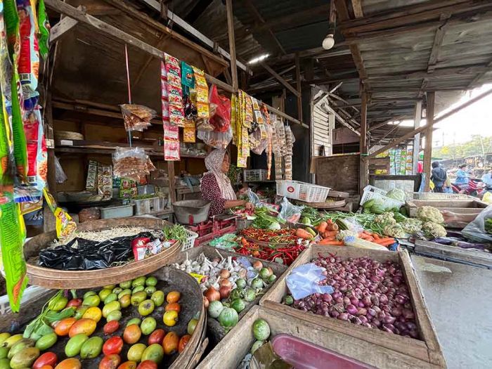 Harga Cabai dan Bawang Merah di Jateng Hari Ini Naik hingga Rp4.150 Harga Cabai dan Bawang Merah di Jateng Hari Ini Naik hingga Rp4.150