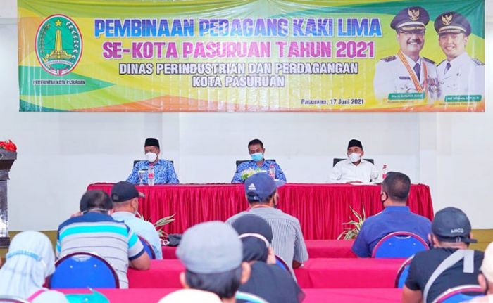 Gelar Pembinaan, Disperindag Kota Pasuruan Ajak PKL Dukung Visi-Misi Kota Madinah Gelar Pembinaan, Disperindag Kota Pasuruan Ajak PKL Dukung Visi-Misi Kota Madinah
