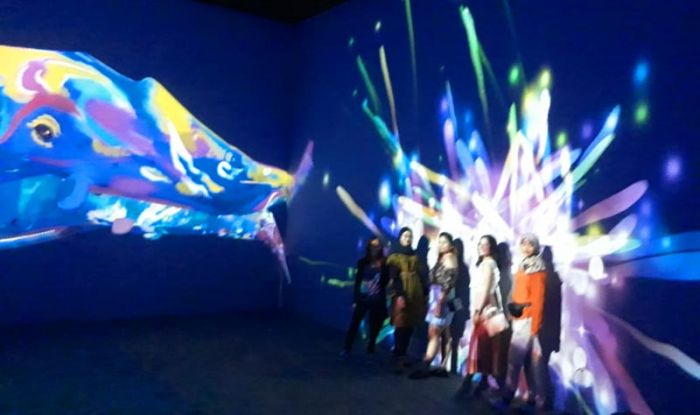 Crystal Universe Jadi Andalan Milenial Glow Garden Crystal Universe Jadi Andalan Milenial Glow Garden