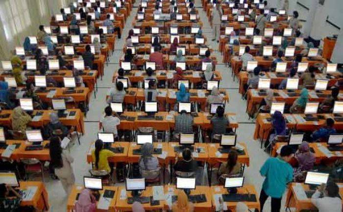 Pemkab Sumenep Pastikan Tidak Ada Rekrutmen CPNS untuk 2015 Pemkab Sumenep Pastikan Tidak Ada Rekrutmen CPNS untuk 2015
