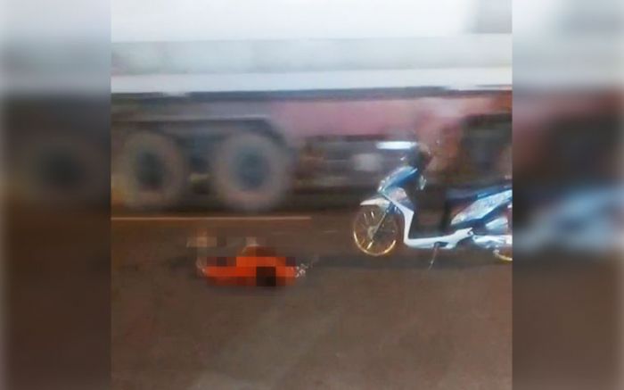 Kurang Waspada, Nelayan di Tuban Tewas Usai Senggol Badan Truk