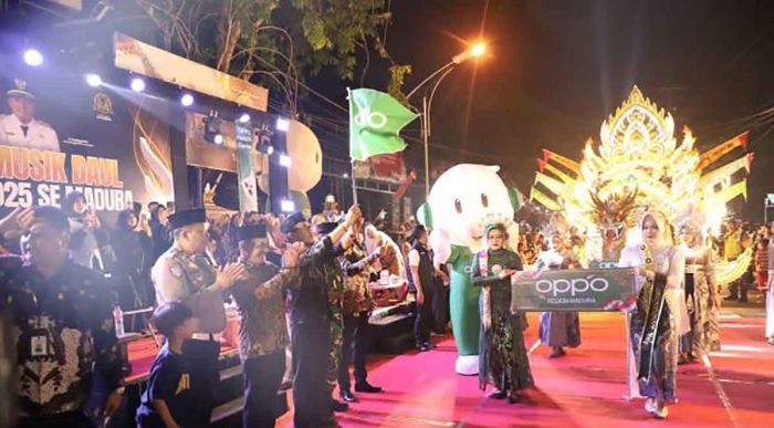 Bupati Pamekasan Lepas Festival Musik Tradisional Daul se-Madura Bupati Pamekasan Lepas Festival Musik Tradisional Daul se-Madura