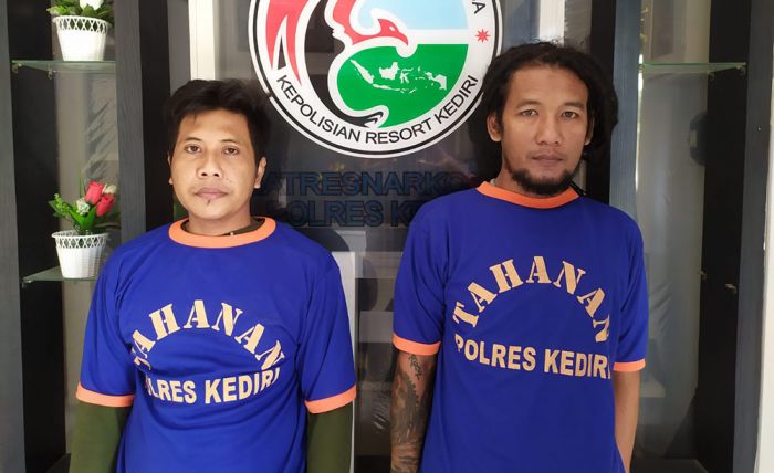 Edarkan Sabu-Sabu, Dua Pria di Kediri Ditangkap Polisi Edarkan Sabu-Sabu, Dua Pria di Kediri Ditangkap Polisi