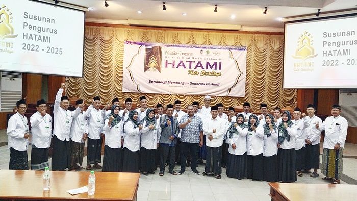 Pertama di Indonesia, Pengurus Takmir Musala Hatami Dikukuhkan di Surabaya Pertama di Indonesia, Pengurus Takmir Musala Hatami Dikukuhkan di Surabaya