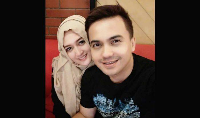 Sahrul Gunawan-Indriani Cerai Bukan Karena KDRT dan PIL/WIL, ternyata Karena ini Sahrul Gunawan-Indriani Cerai Bukan Karena KDRT dan PIL/WIL, ternyata Karena ini