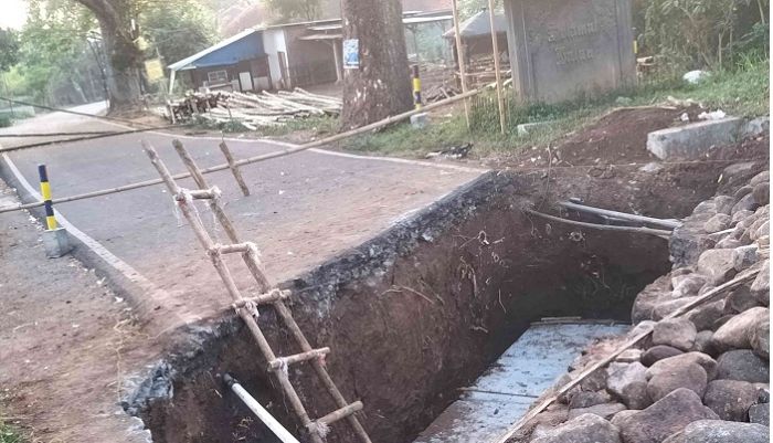 Jelang Musim Hujan, DPUPR Kota Batu Benahi Jembatan dan Drainase